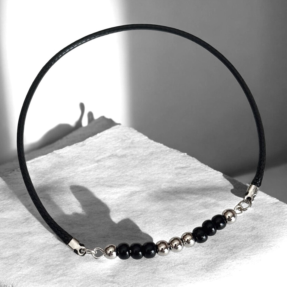 5 For $25💫Alternative Silver and Black Beaded
Bracelet ❗️NO Clasp❗️